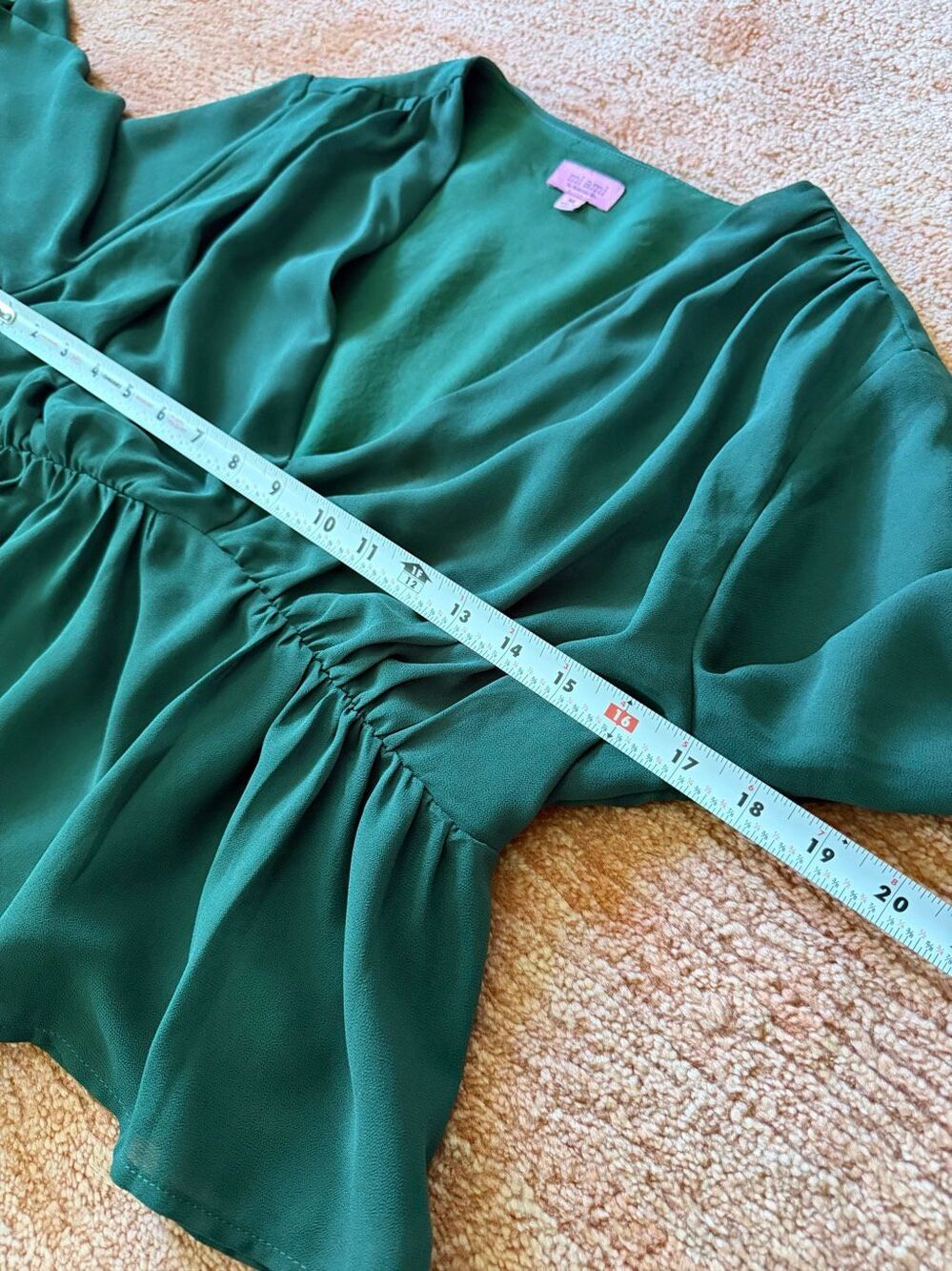 Francesca’s Mi Ami Green Peplum Blouse Size M Deep V Neck Long Sleeve - Picture 6 of 11